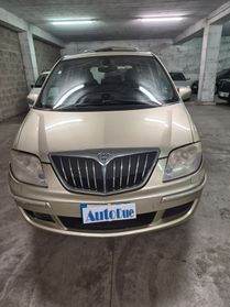 Lancia Phedra 2.2 MJT Platino