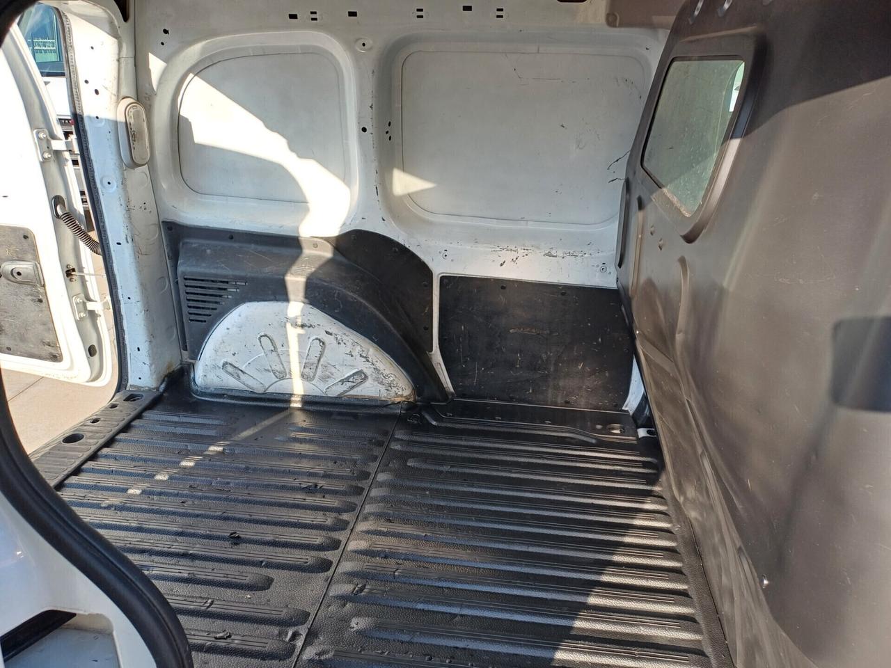 Renault Kangoo 1.5 dCi ( prezzo finito con passaggio)