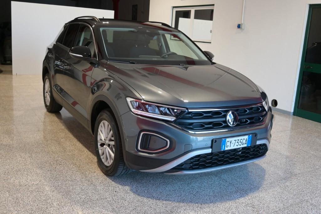 VOLKSWAGEN T-ROC 2.0 TDI 115CV SCR LIFE ( FARI LED - DIGITAL COCKPIT - ADAPTIVE CRUISE - NAVI - APP CONNECT - PARK ASSIST - TETTO BICOLORE )