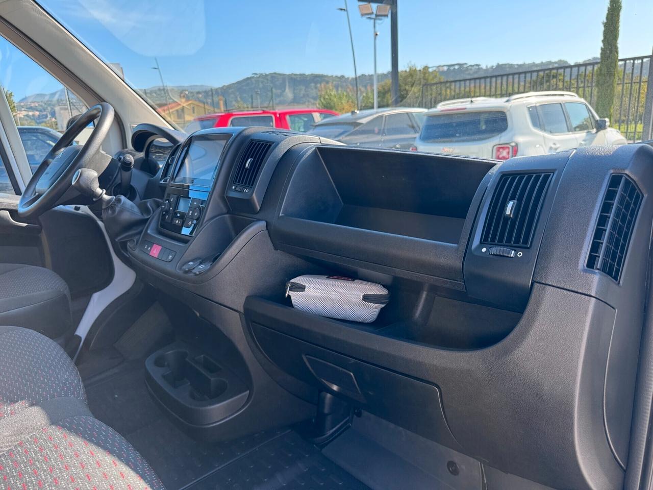 Peugeot Boxer 330 2.2 BlueHDi 140 S&S PC-TN Furgone L3 H2 PARI AL NUOVO