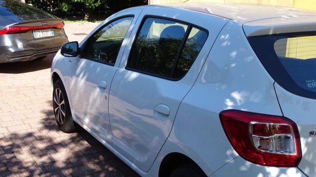 DACIA Sandero 1.2 75CVn cerchi in lega, Neopatentati, Garanzia..