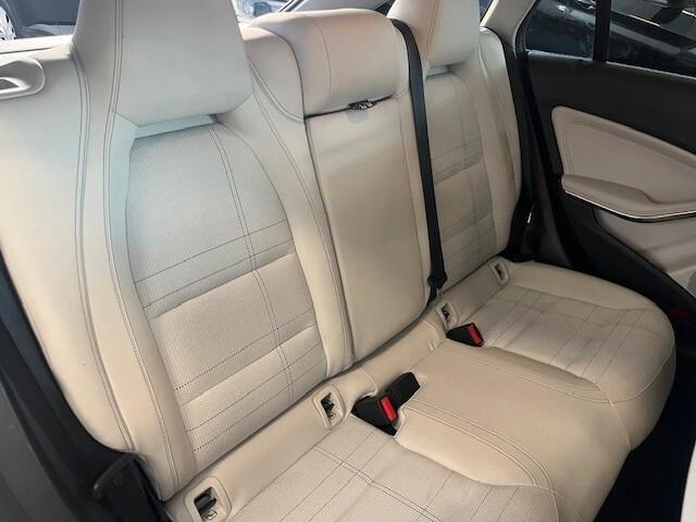 Mercedes-benz CLA 200 CLA 200 d S.W. 4Matic Automatic Premium Dark Night