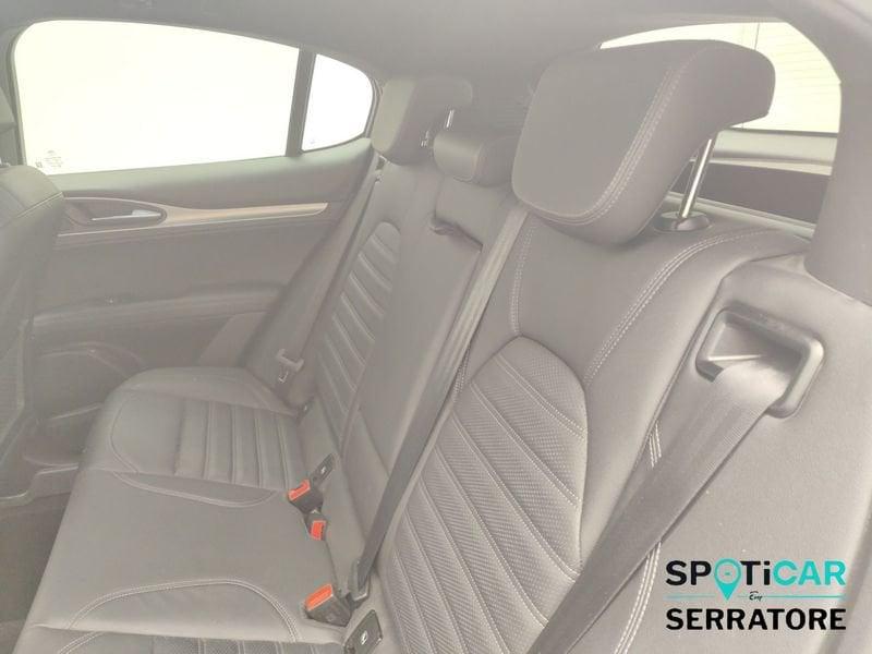Alfa Romeo Stelvio 2023 2.2 t Veloce Q4 210cv auto