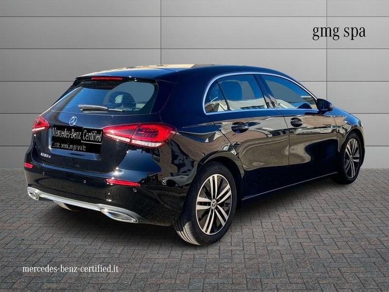 Mercedes-Benz Classe A A 180 d Sport auto