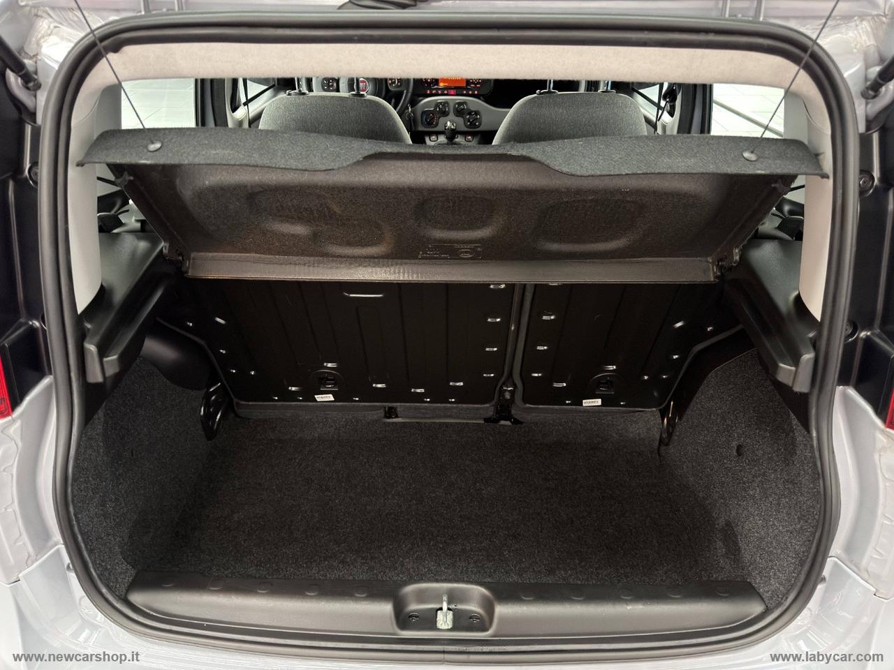 FIAT Panda 1.0 FireFly S&S Hybrid City Life NEOPATENTATI
