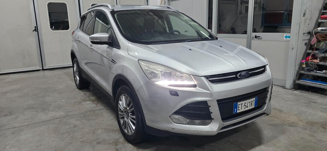 Ford Kuga 2.0 TDCI 140 CV 4WD Business