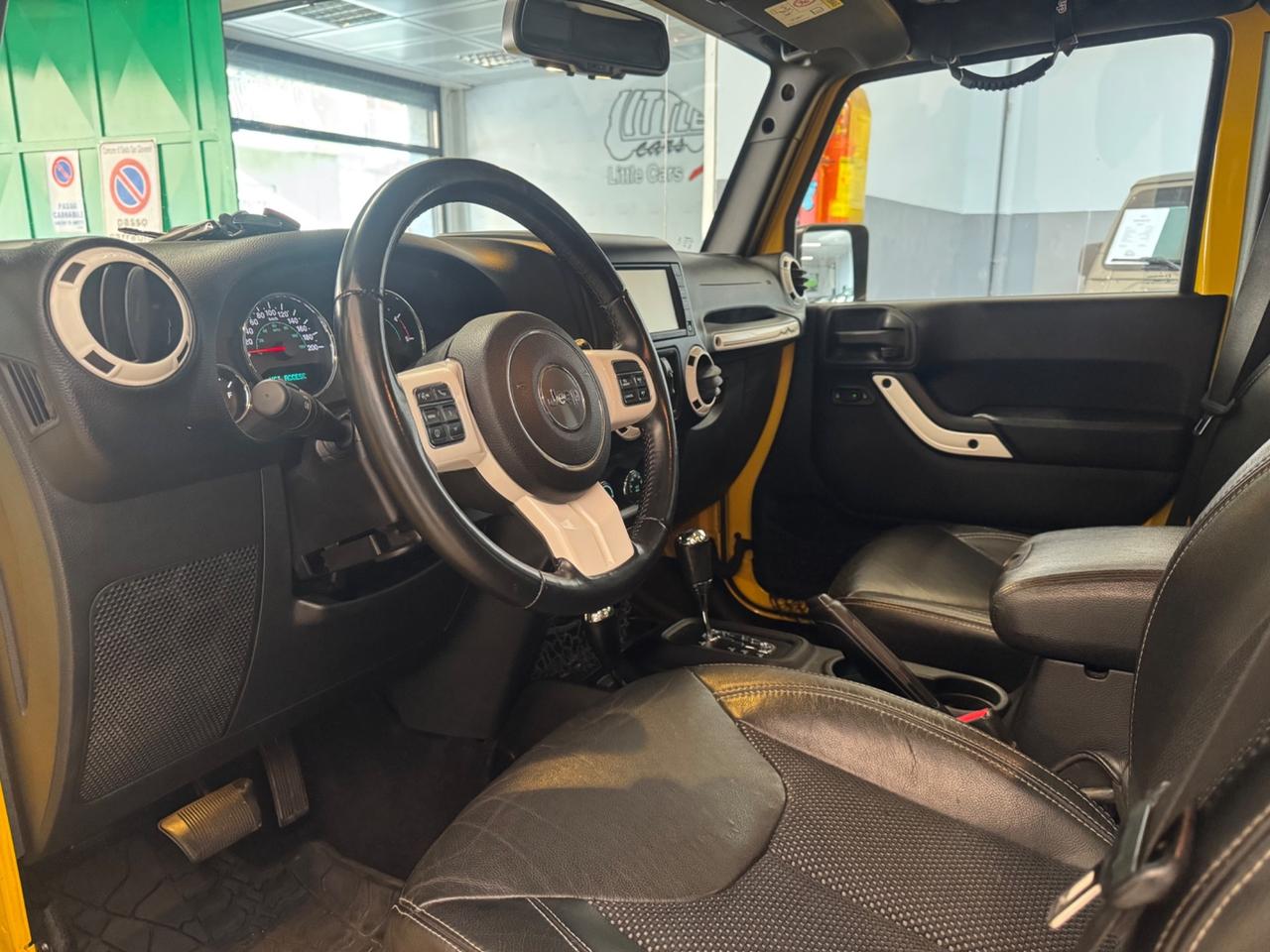 Jeep Wrangler Unlimited 2.8 CRD DPF Sahara