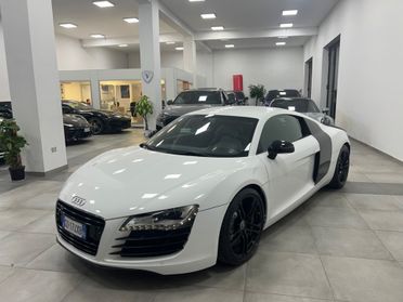 Audi R8 4.2 V8 FSI quattro R tronic - anno 2008 - prezzo €52.900