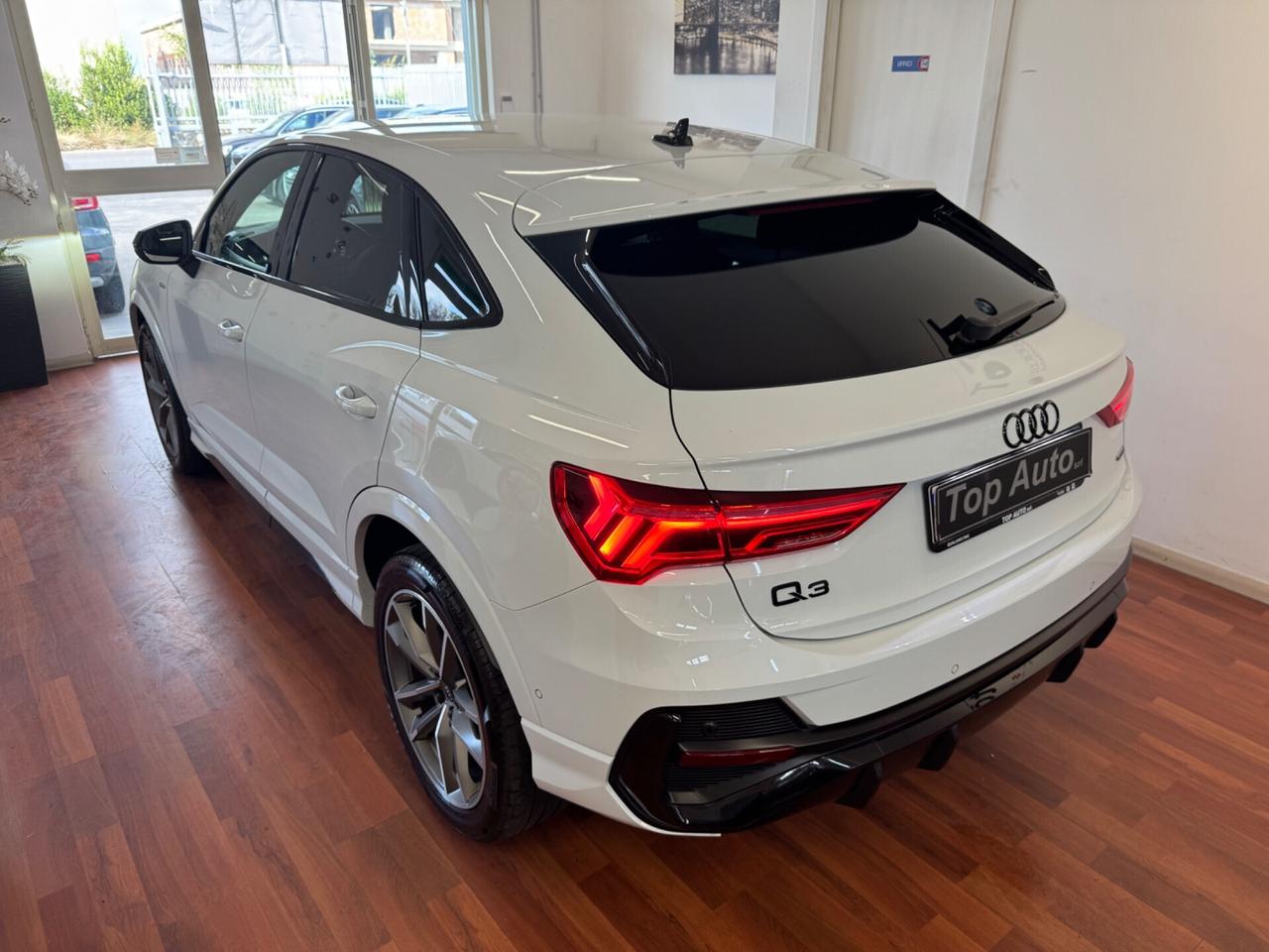 AUDI Q3 SPB 40 TDI QUATTRO S TRONIC S LINE EDITION