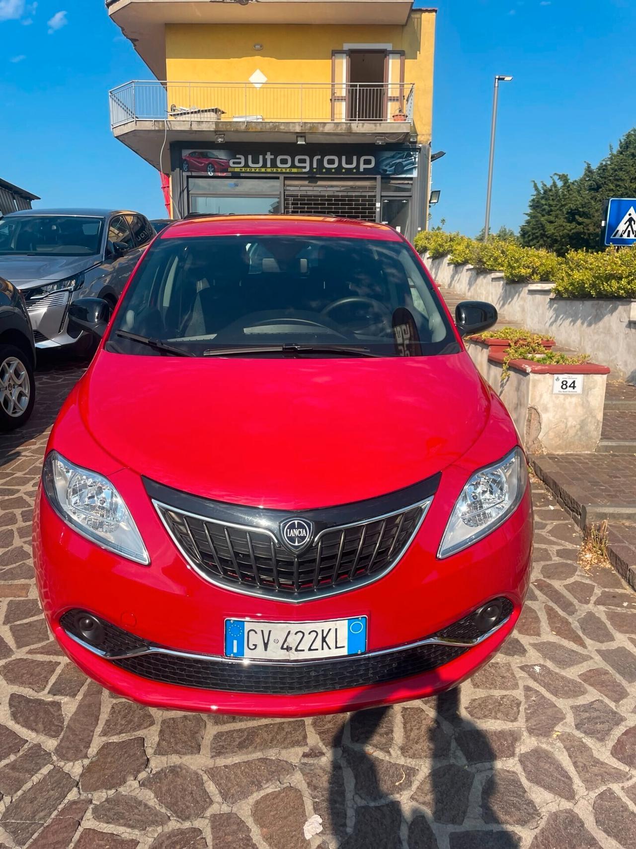 Lancia Ypsilon 1.0 FireFly 5 porte S&S Hybrid Gold