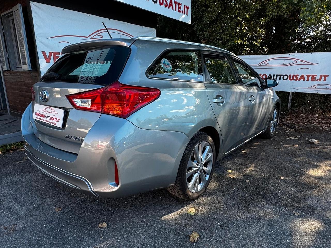 Toyota Auris Touring Sports 1.6 Active HYBRID