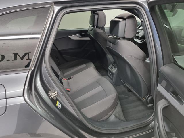 AUDI A4 Avant 45 TFSI quattro S tronic S LINE