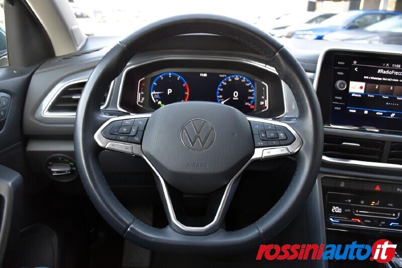 VOLKSWAGEN T-ROC 1.5 TSI 150 CV DSG STYLE + MATRIX LED R18 I.Q