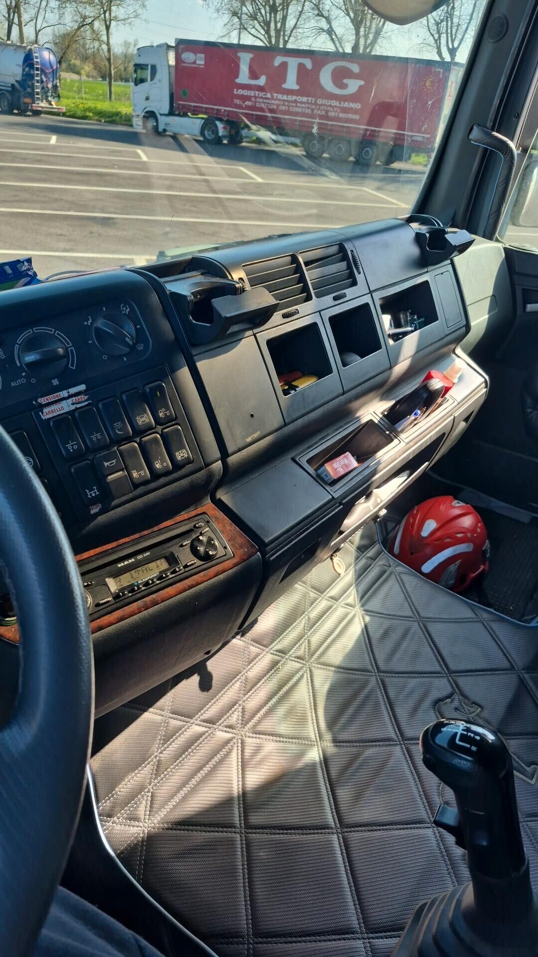 Man TGA 18/480 CON PRESA E POMPA RIBALTABILE