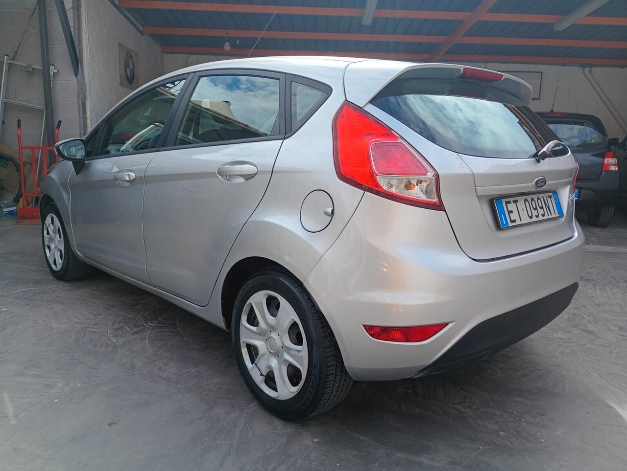 Ford Fiesta 1.5 TDCi 75CV 5 porte Business