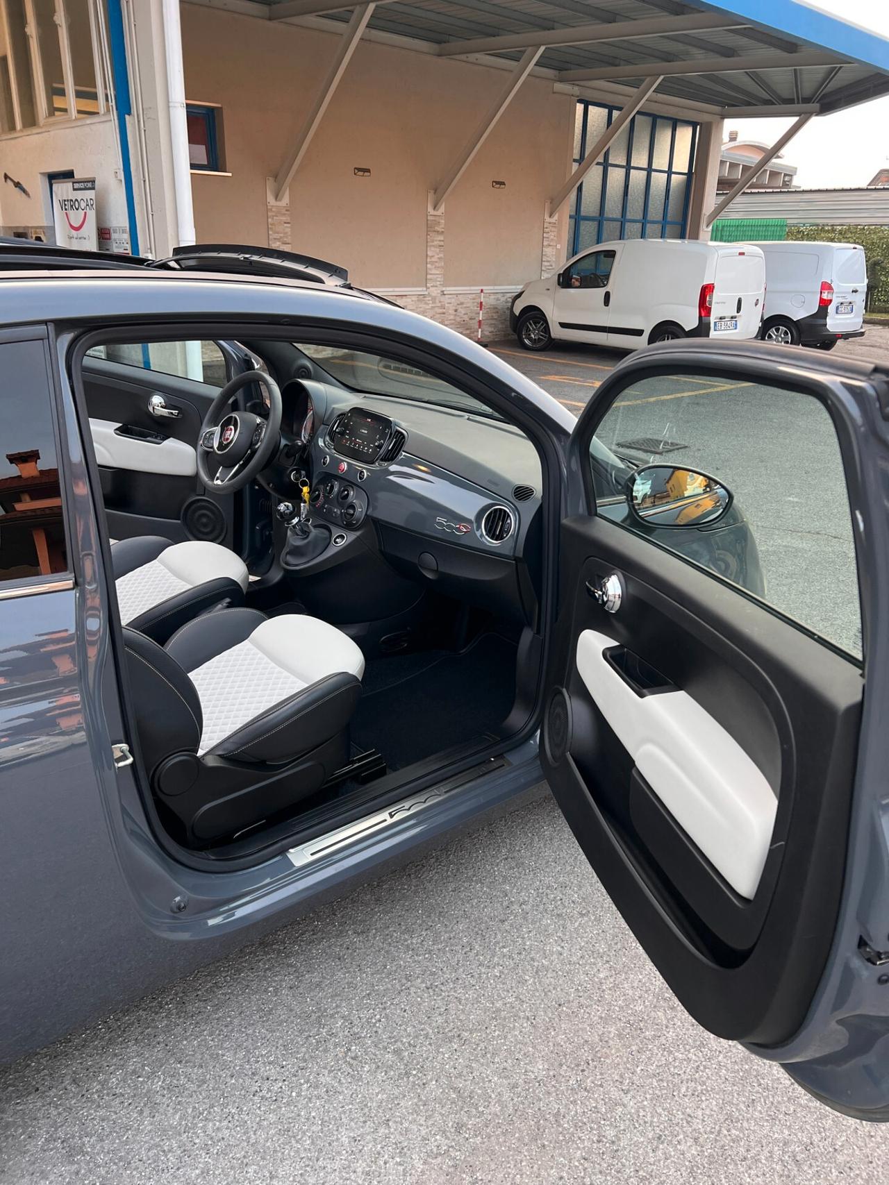 Fiat 500 C 1.0 Hybrid Dolcevita