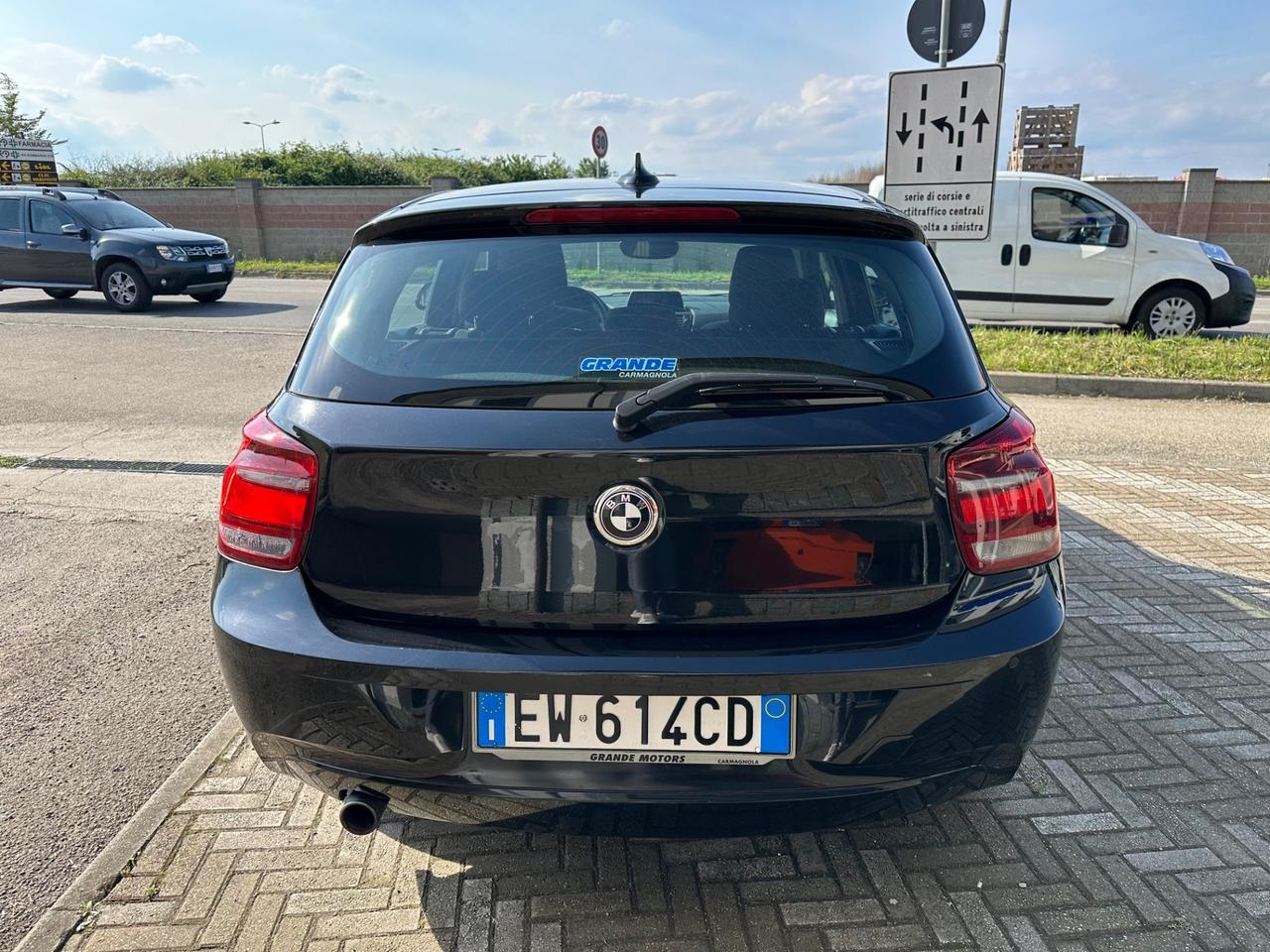 Bmw 116 116d 5p. Urban