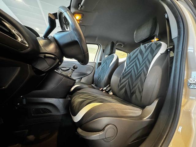 LANCIA Ypsilon 1.2 69 CV 5 porte Platinum