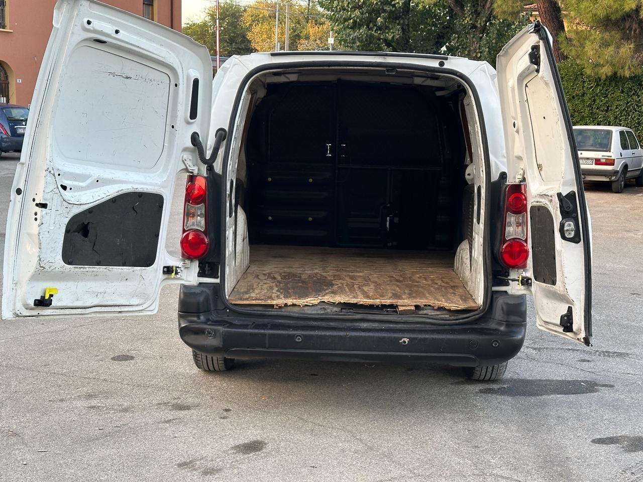Peugeot Partner BlueHDi 100 Furgone Comfort passo lungo