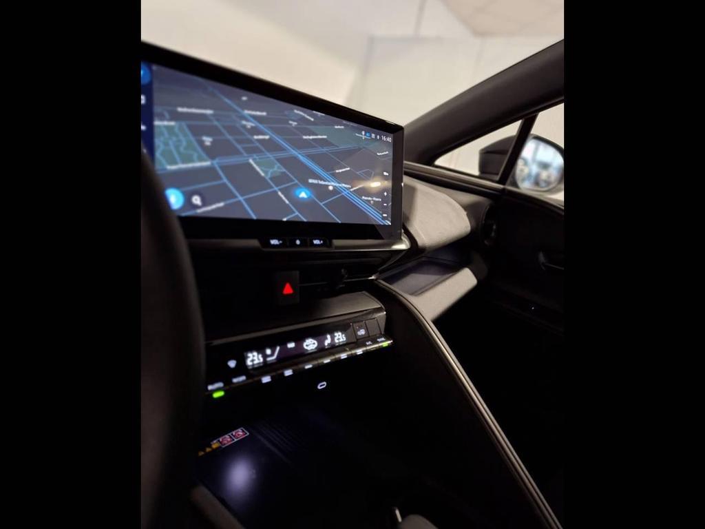 Toyota C-HR 1.8 HV Trend FWD E-CVT