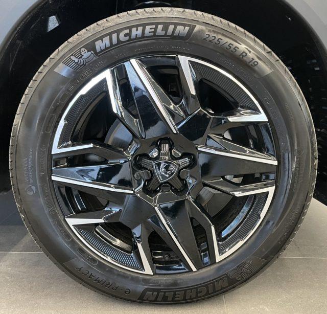 PEUGEOT 3008 1.2 Hybrid 145 e-DCS6 Allure KM0 MY25