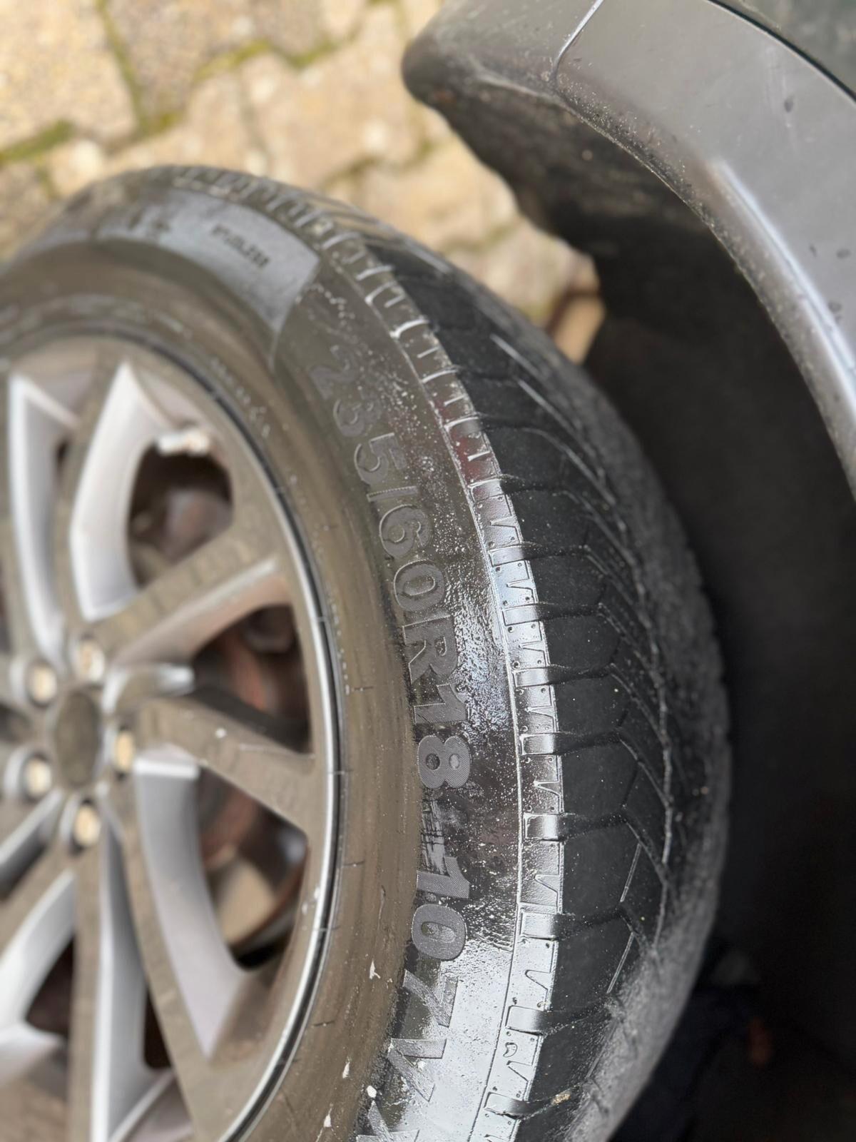 Land Rover Discovery Sport 2.0 TD4 150 cv motore totalmente revisionato da noi