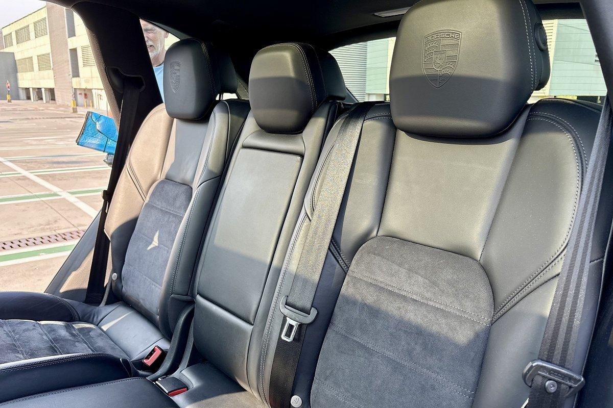 PORSCHE Cayenne 3.0 Diesel Platinum Edition