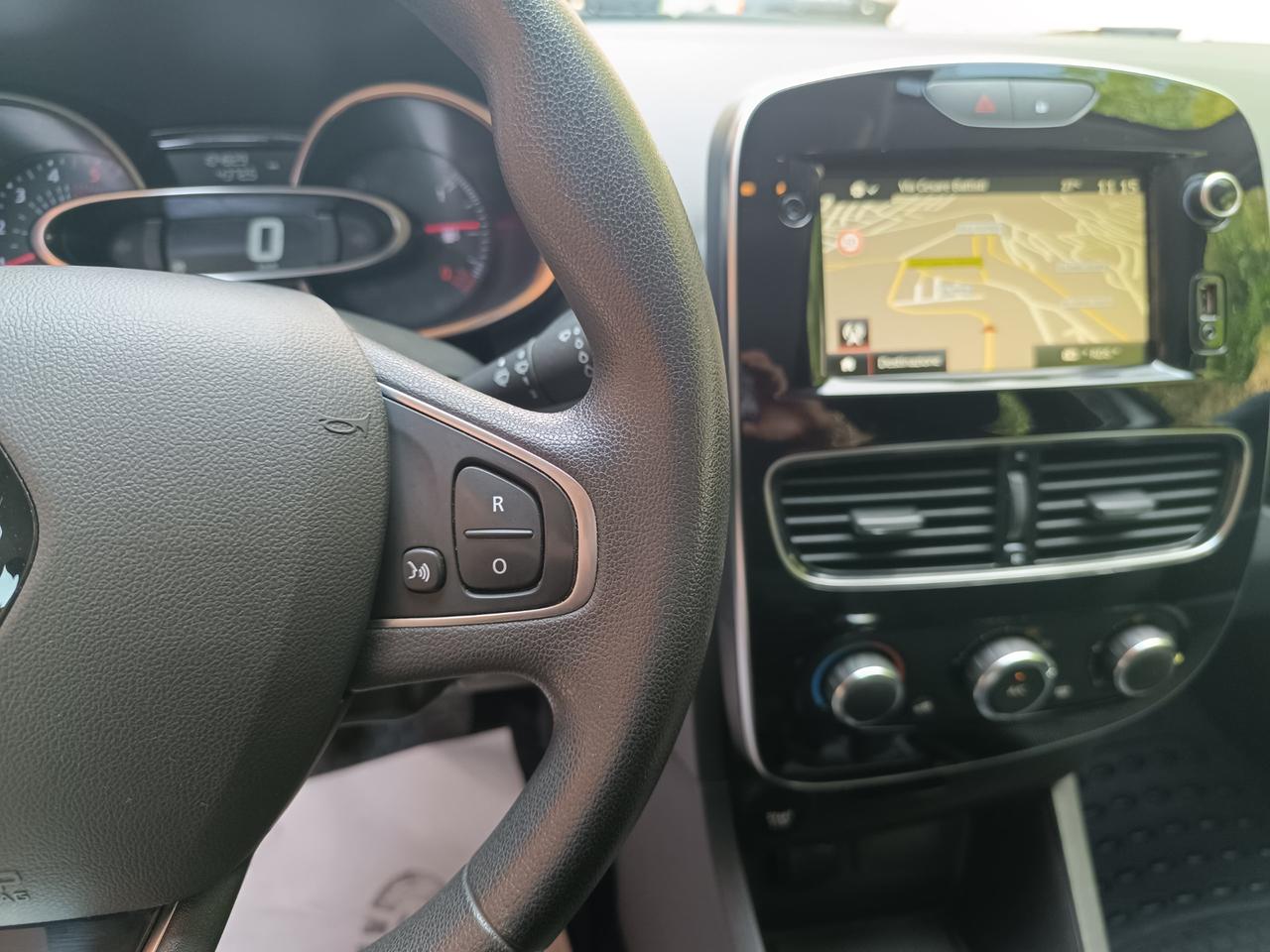 Renault Clio dCi 8V 75 CV 5 porte Moschino Zen