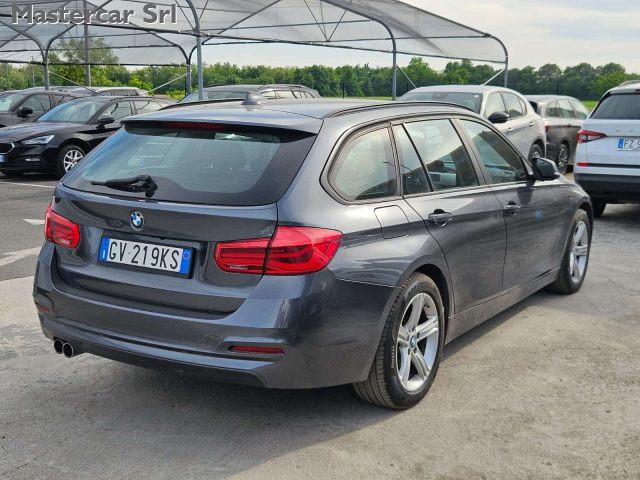 BMW 320 320d xDrive Business Adv. Touring aut. - GV219KS