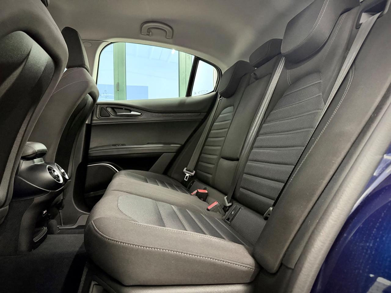 Alfa Romeo Stelvio 2.2 Turbodiesel 160 CV AT8 RWD Executive