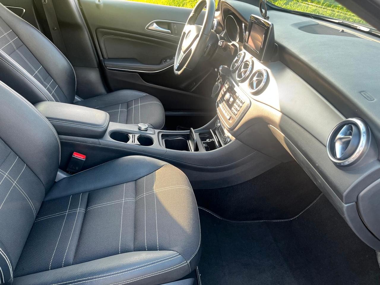 Mercedes-benz GLA 220 CDI Automatic 4Matic