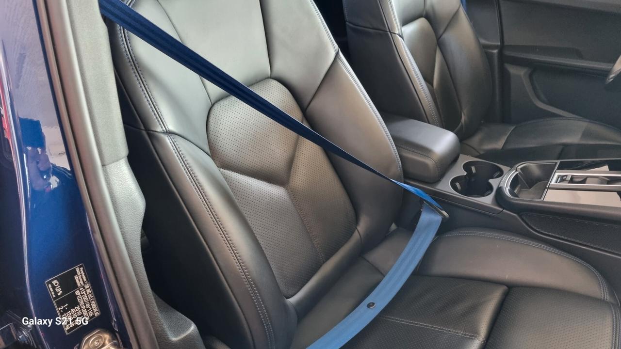 Porsche Macan 2.0 T Tetto Scarichi Spot. Sospensioni Radar