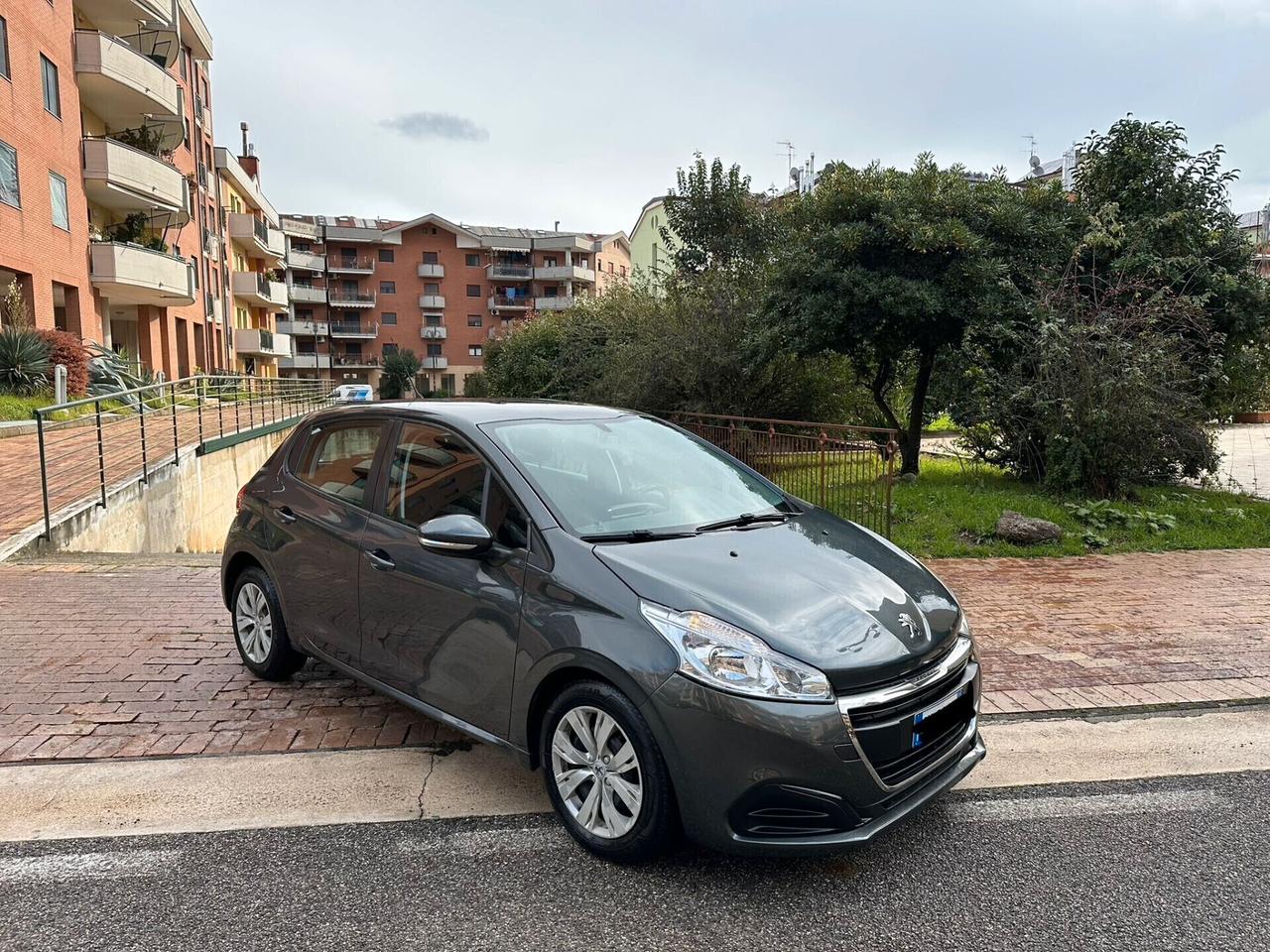 Peugeot 208 BlueHDi 75 S&S 5 porte Active