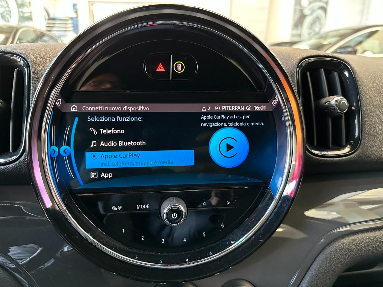 Mini Countryman One Classic 1.5 Auto - LED - Navi - Carplay - 17" - OK Neopat. - IVA