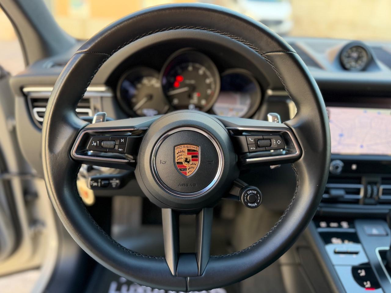 Porsche Macan 2.0 265 CV TURBO PDK GESSO SPORT CHRONO