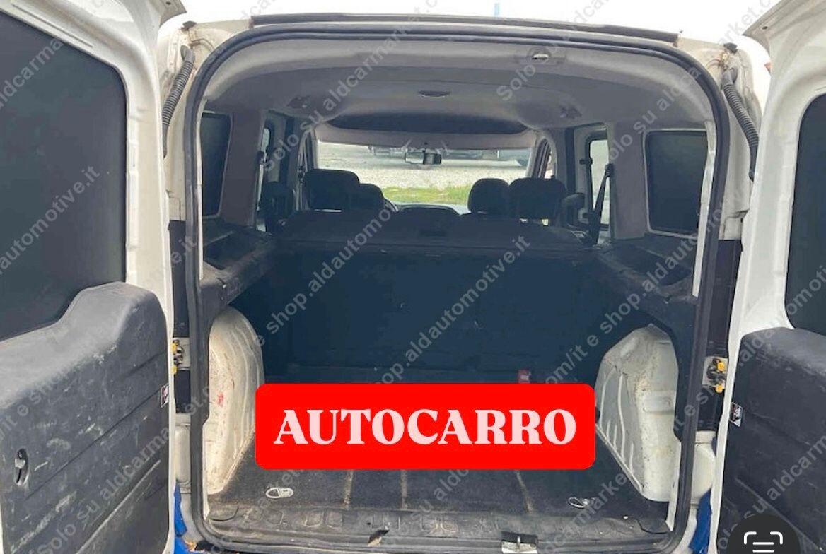 FIAT DOBLO' MAXI 1.6mjt AUTOCARRO 5 POSTI