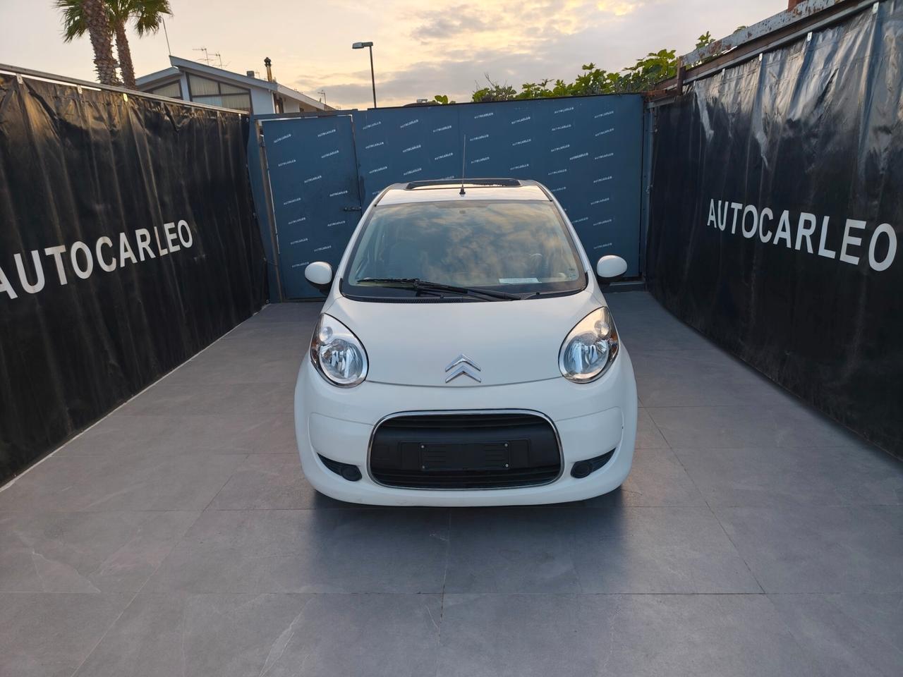 Citroen C1 1.0 benzina cambio automatico tetto apribile