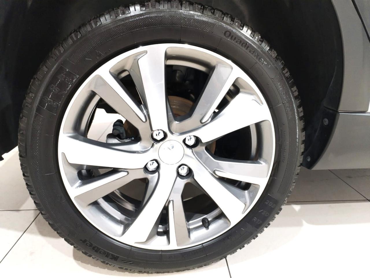 Peugeot 2008 BlueHDi 100 Allure