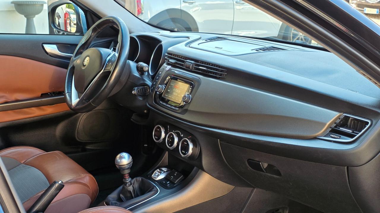 Alfa Romeo Giulietta 1.6 JTDm-2 105 CV Exclusive