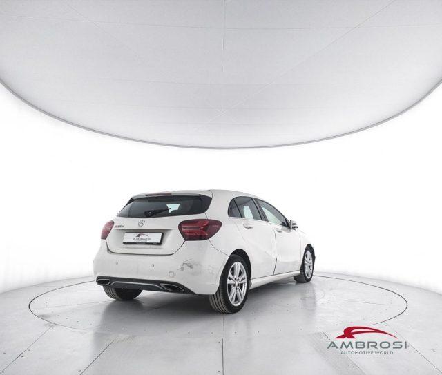 MERCEDES-BENZ A 180 180 d Automatic Business - PER OPERATORI DEL SETTO