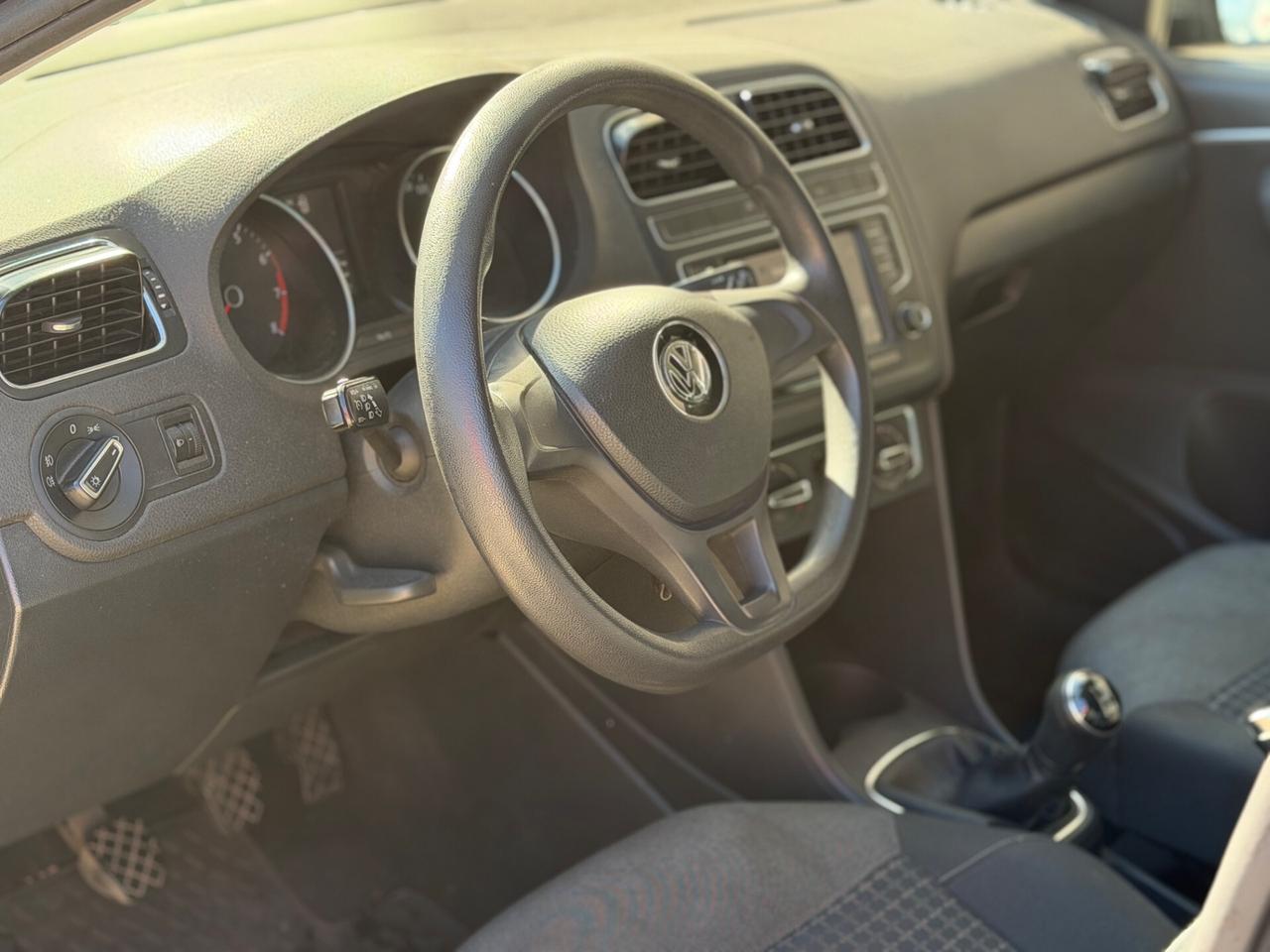 Volkswagen Polo 1.0 benzina 2017 NEOPATENTATI