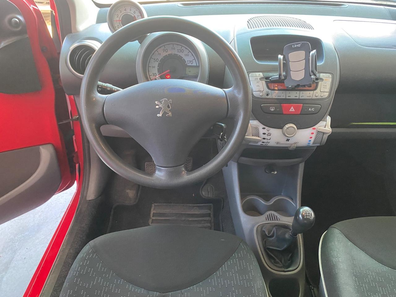 Peugeot 107 1.0 68CV 5p. Sweet Years