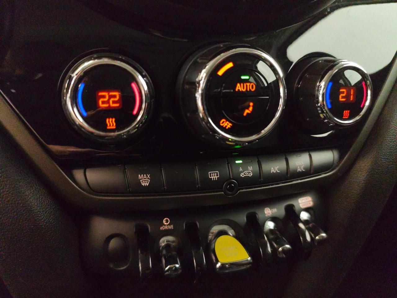 MINI Countryman Cooper SE ALL4 Business