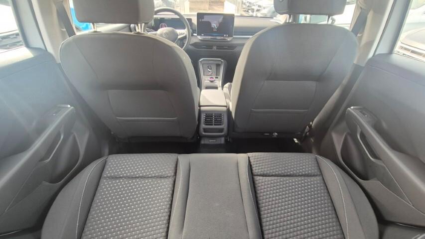 Volkswagen T-Roc 1.5 eTSI ACT DSG Life - KMO 2026