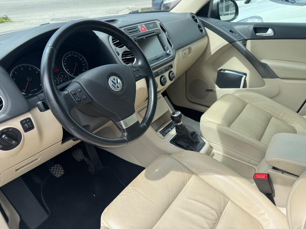 Volkswagen Tiguan 1.4 TSI Sport & Style