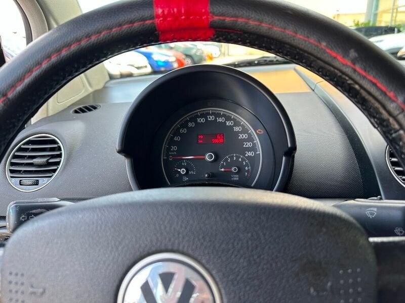 Volkswagen New Beetle 1.6