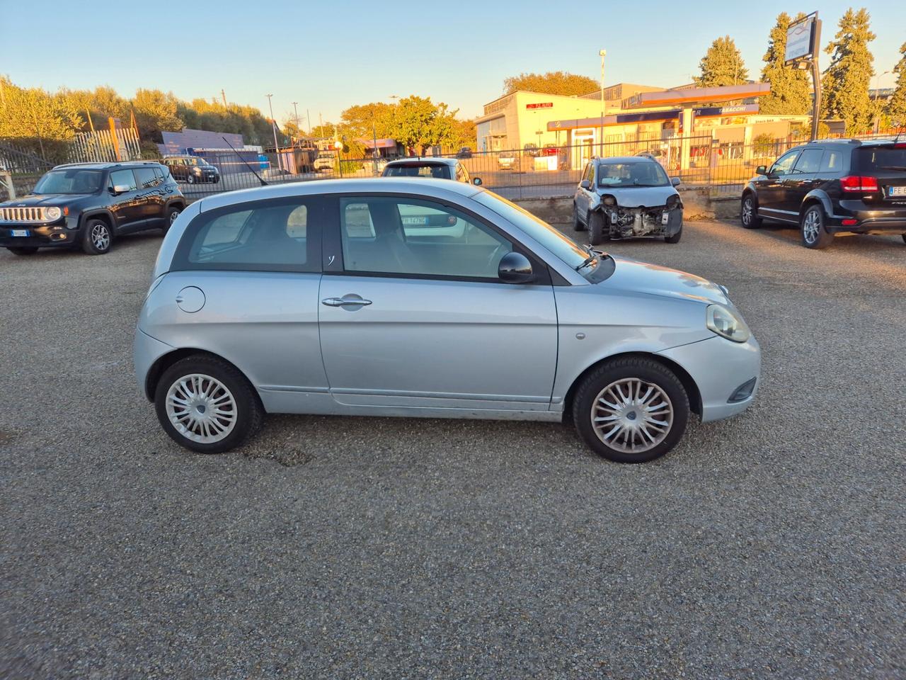 Lancia Ypsilon 1.2 69 CV Unyca
