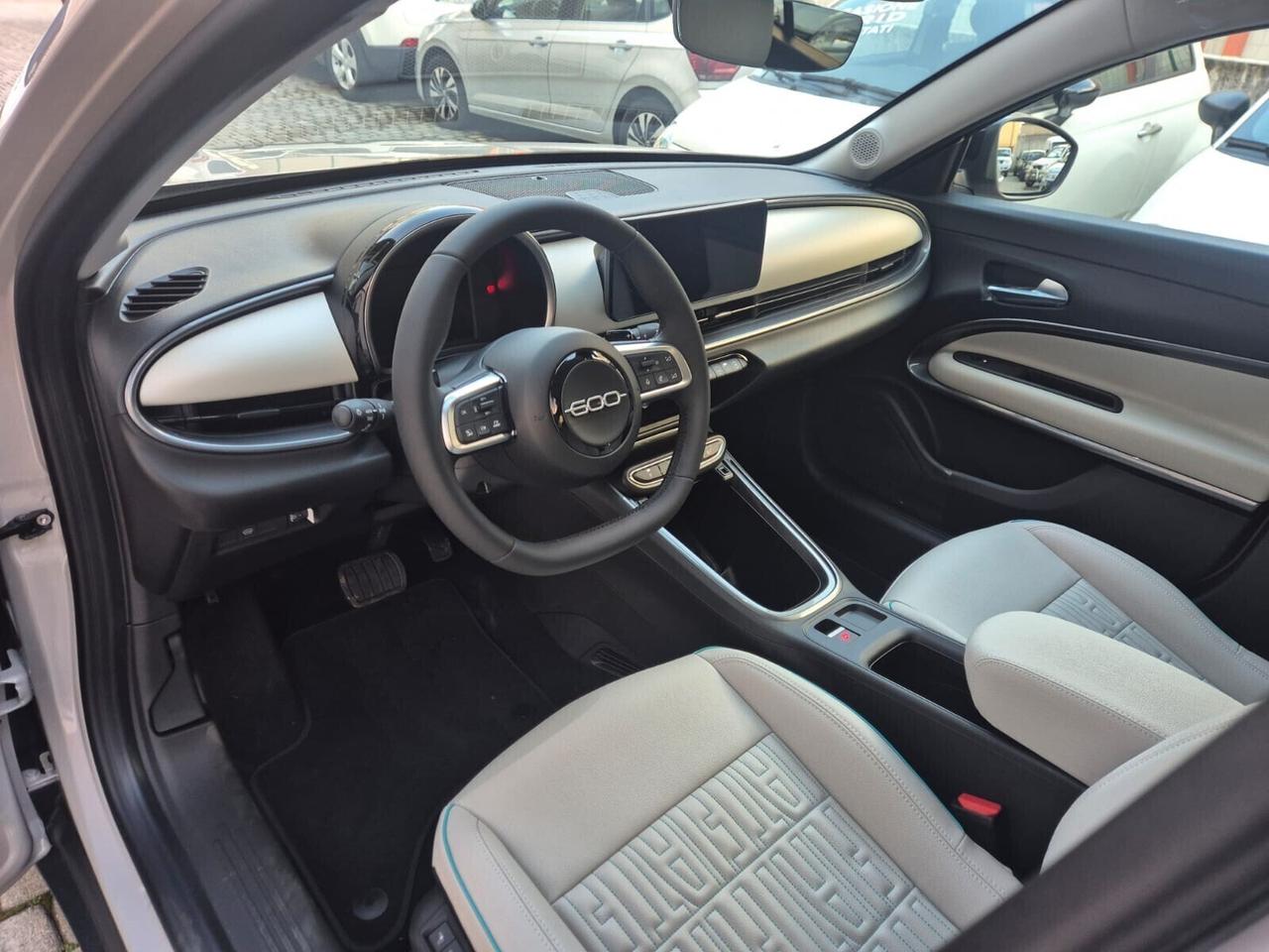 Fiat 600 Hybrid 145 CV DCT MHEV La Prima