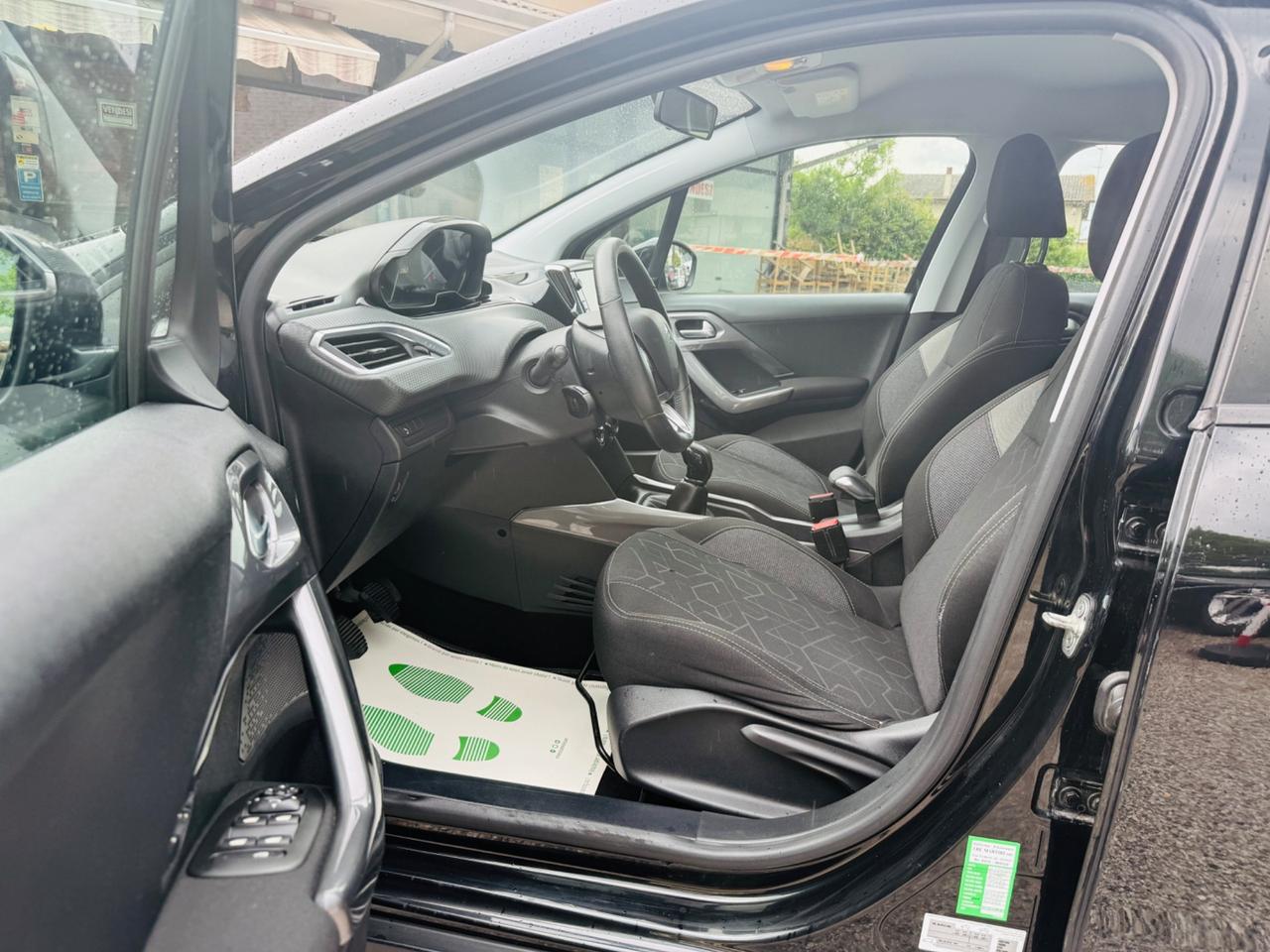Peugeot 2008 82cv Active 110.000km!