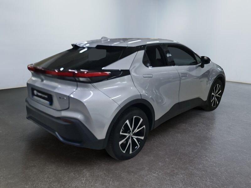 Toyota C-HR 2.0 HV E-CVT Trend
